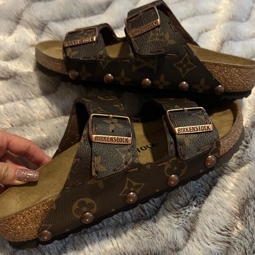 Birkenstock Dark Brown Patterned Sandals